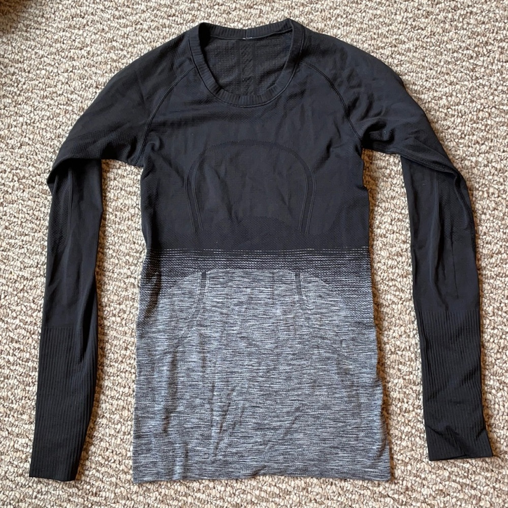 Lululemon Ombré Swiftly Tech Longsleeve